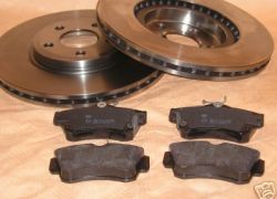Brzdové kotúče + platničky predná náprava Chrysler PT Cruiser