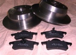 Brzdná sada zadná náprava Chrysler Jeep Cherokee II