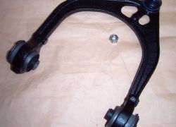 Rameno predné pravé horné Chrysler 300C