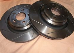 Brzdové kotúče zadné so zárezmi Chrysler 300C SRT8 6,1 ltr.