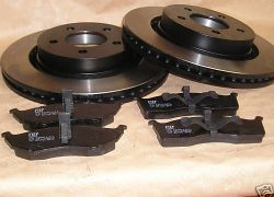 Brzdové kotúče + platničky predná náprava Chrysler 300M od r.v. 1998