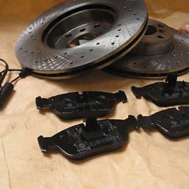 Brzdná sada športové dierované kotúče BMW E46