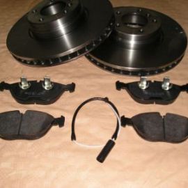 Brzdové kotúče + platničky predné BMW E38 750i, 740d