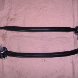 2x rameno zadná náprava Alfa Romeo 147+156