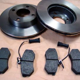 Brzdové kotúče predné + platničky predné Audi 80