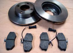 Brzdové kotúče predné + platničky predné Audi 80