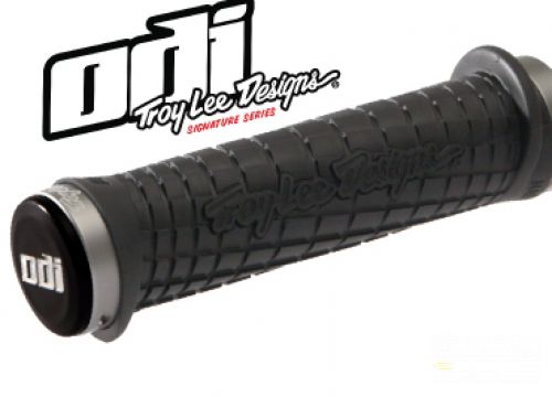 Gripy pre štvorkolku Troy Lee Designs Signature Black/Grey