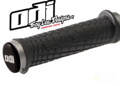 Gripy pre štvorkolku Troy Lee Designs Signature Black/Grey