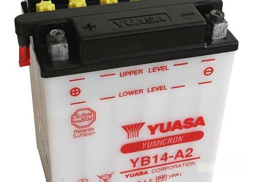 Moto batéria YUASA 12V YB14-A2 14 Ah