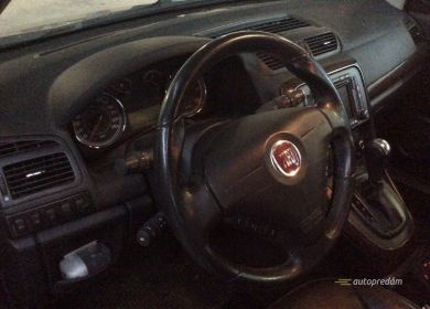 03_UY76605_9efff85fb38c9f5f926da903f78701ba