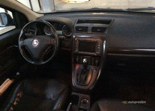 07_UY76605_84e83286a088a5b7fd57b4f6b7dbb6d2