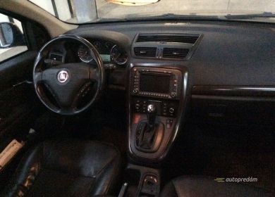 07_UY76605_84e83286a088a5b7fd57b4f6b7dbb6d2