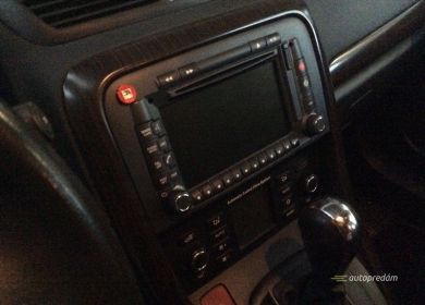 UY76605_a1bc21f2ef53b3ce468dc8c770731ed9