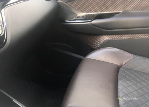 06131D89-3E33-431A-8164-BCE26382DCD6