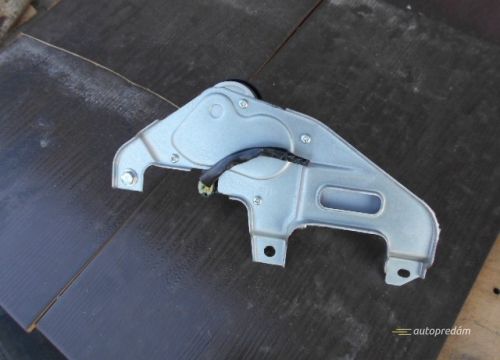 ZADNY MOTORCEK 1.3 .5