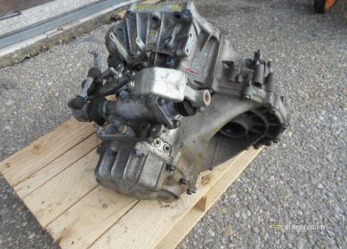 prevodovku na Toyotu Corolla E12 1.4 vvti 4ZZ-FE, 2001-2006,