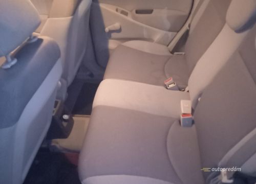 foto- fiat vnútro zadok