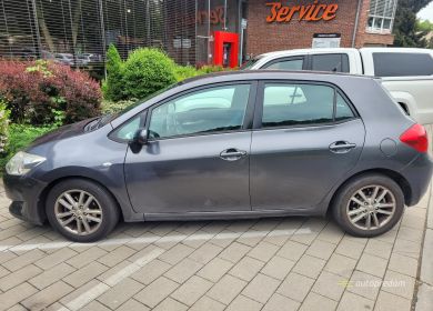 Predám Toyotu Auris D AUTOMAT