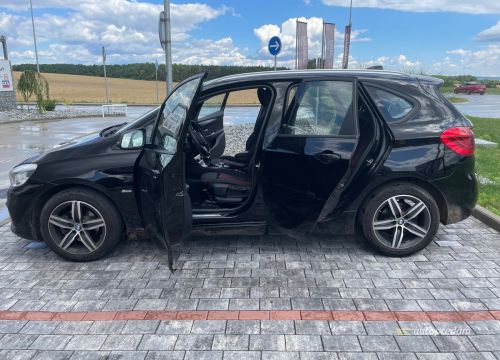 DB098143-4DF1-4A3C-BE00-1D1367538A7C