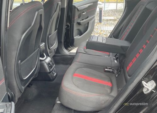 EC371015-1325-4632-9632-C0F41BB38859