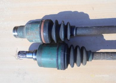 Rozpredám Suzuki Ignis 1.3i 2wd r. 2005