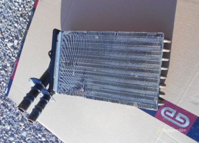 RADIATOR KURENIA asi CLIO.2