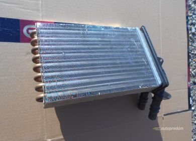 RADIATOR KURENIA asi CLIO.4