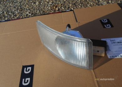 Smerové svetlo predné PEUGEOT 6303.31 nové ....