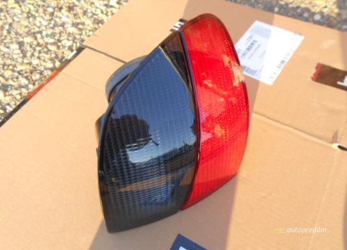 Zadné svetlo P-406..1