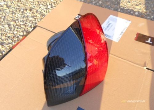 Zadné svetlo P-406..5