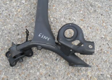 NAPR P 307 SW 7 zadná náprava na Peugeot 307 308 3008 repasovaná