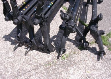 Renault 21 - zadná repasovaná náprava - veterán