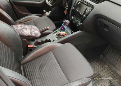 f04f50e1-7c6c-40f5-b2d2-db84db30e099