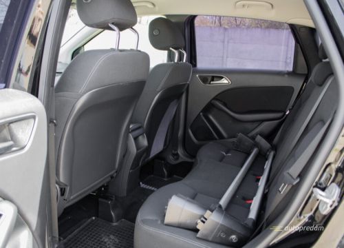 23.Mercedes-Benz-B180-CDI-NZ--1024x683