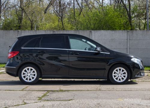 4.Mercedes-Benz-B180-CDI-NZ--1024x683