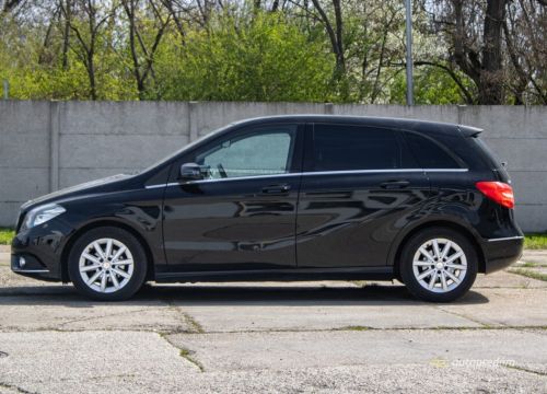 8.Mercedes-Benz-B180-CDI-NZ--1024x683