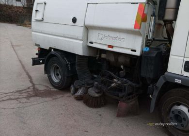 photo-1