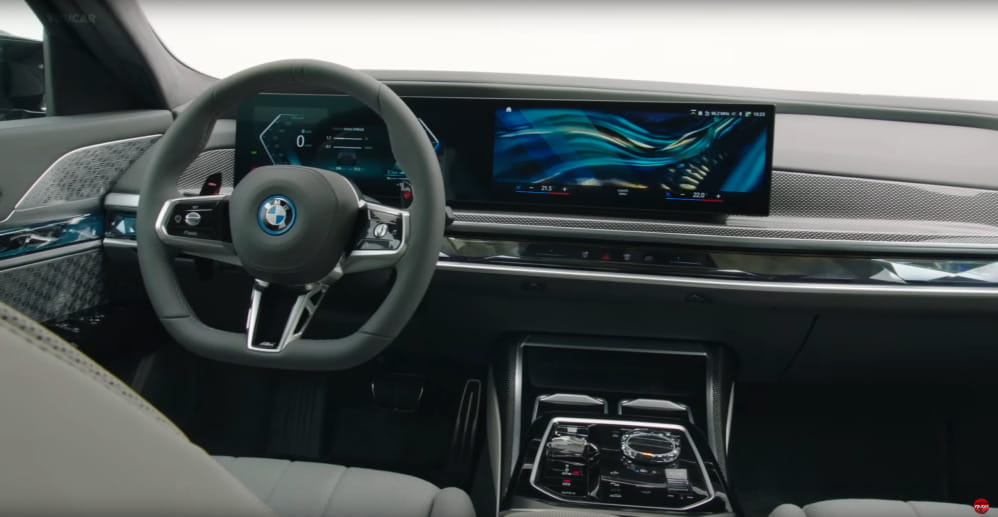 BMW 7 Series M760e (2023) Dokonalé luxusné vozidlo, ktoré konkuruje S-Class S580e